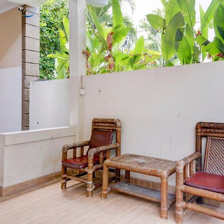 Oyo Flagship 90754 Alamanda Guesthouse Denpasar Extérieur photo