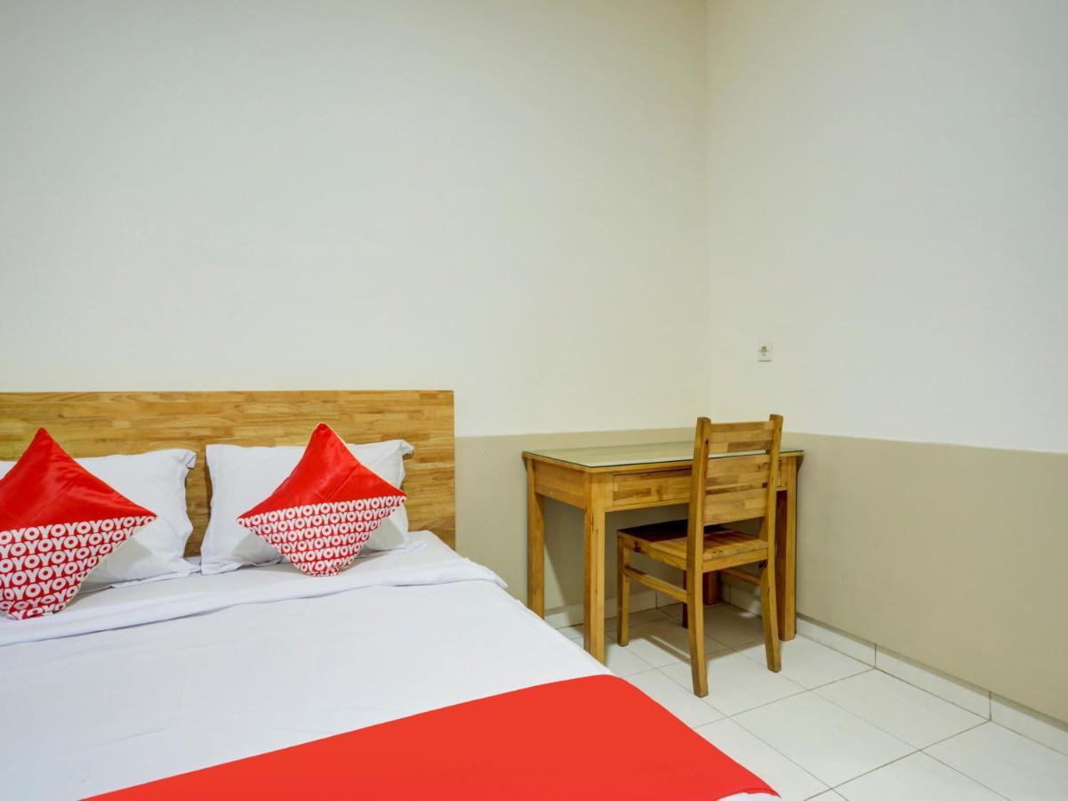 Oyo Flagship 90754 Alamanda Guesthouse Denpasar Extérieur photo
